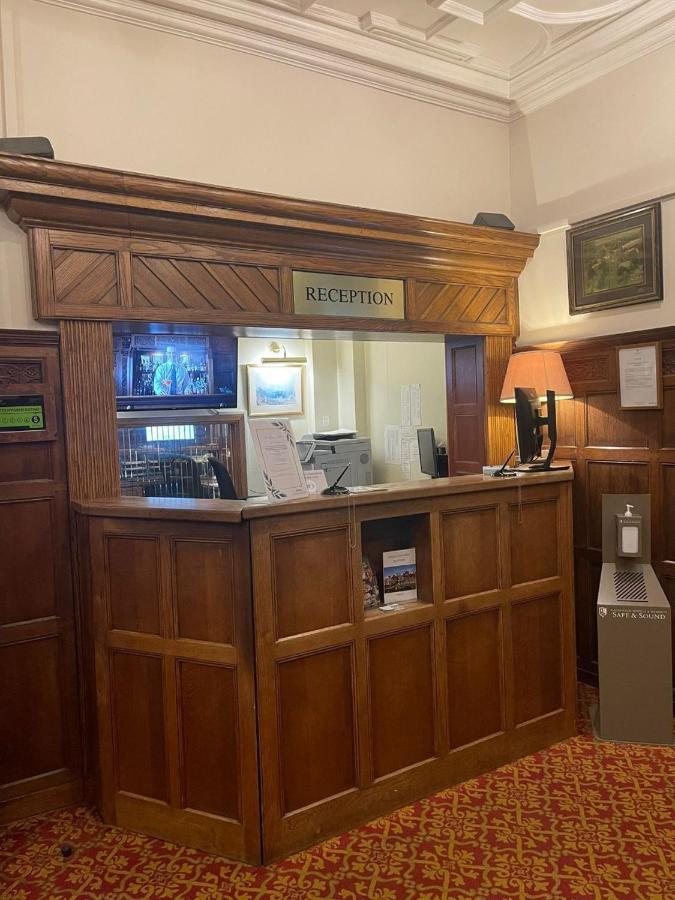 Macdonald Elmers Court Hotel Лимингтон Экстерьер фото